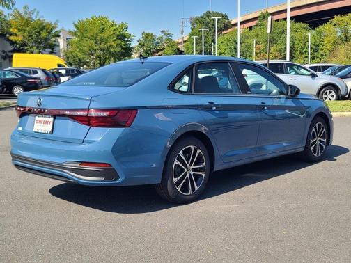2025 Volkswagen Jetta 1.5T Sport