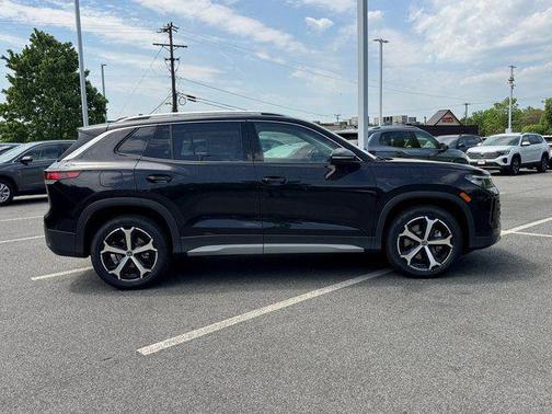 Deep Black Pearl 2026 Volkswagen Tiguan 2.0T SE 4MOTION