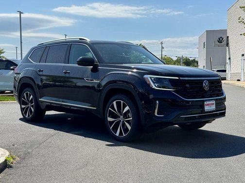 Deep Black Pearl 2026 Volkswagen Atlas 2.0T SEL Premium R-Line 4MOTION