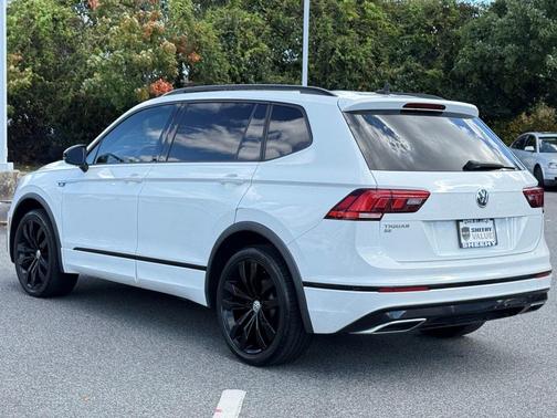 2021 Volkswagen Tiguan 2.0T SE R-Line Black