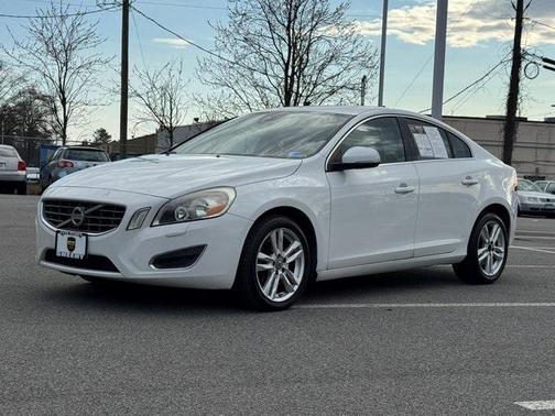 2013 Volvo S60 T5 Platinum