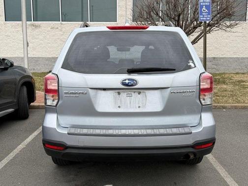 2017 Subaru Forester 2.5i