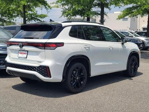 2025 Volkswagen Tiguan 2.0T SE R-Line Black 4MOTION