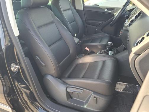 2013 Volkswagen Tiguan SE