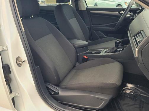 2019 Volkswagen Jetta 1.4T SE