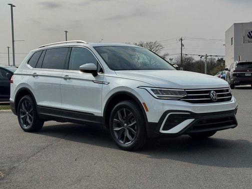 2023 Volkswagen Tiguan 2.0T SE 4MOTION