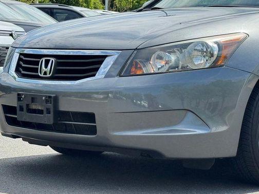 -Select- 2010 Honda Accord 2.4 LX