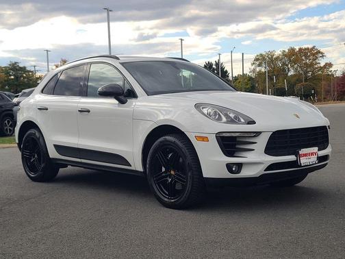 2016 Porsche Macan S