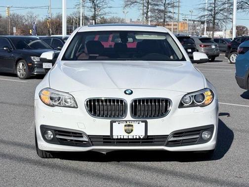 2015 BMW 528 528i