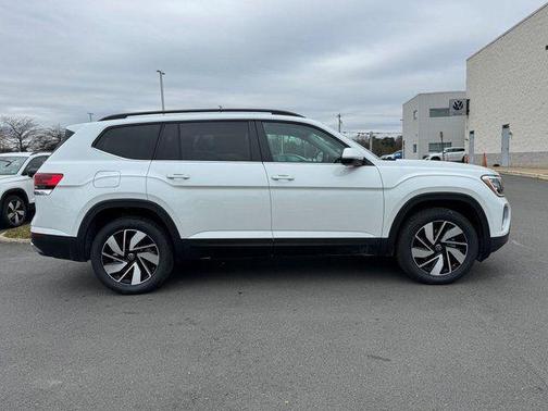 2026 Volkswagen Atlas 2.0T SE w/Technology 4MOTION