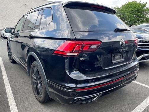 2022 Volkswagen Tiguan 2.0T SE R-Line Black 4MOTION