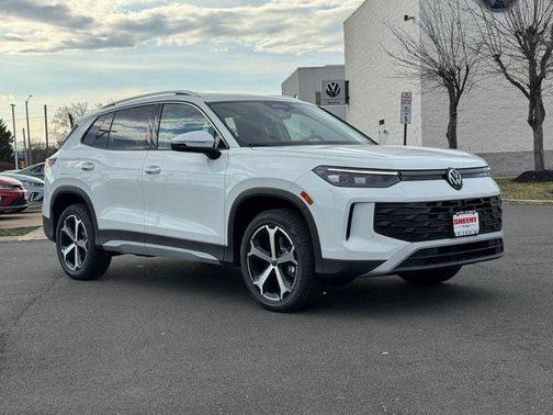 White 2026 Volkswagen Tiguan 2.0T SE 4MOTION