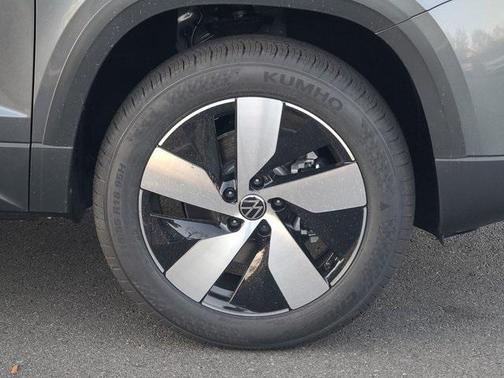 2026 Volkswagen Taos S