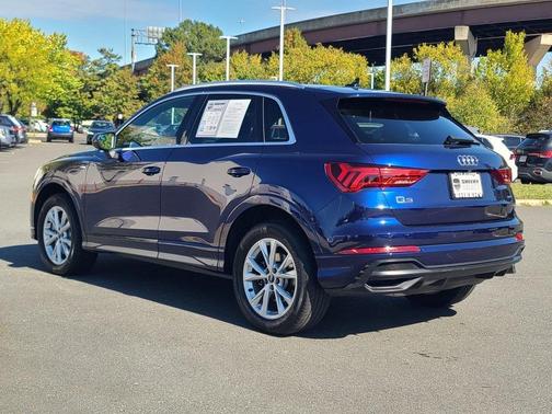 2022 Audi Q3 45 S line Premium