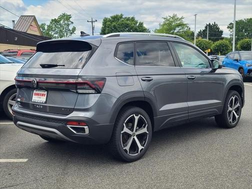 2025 Volkswagen Taos 1.5T SEL