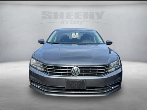 2018 Volkswagen Passat 2.0T SE