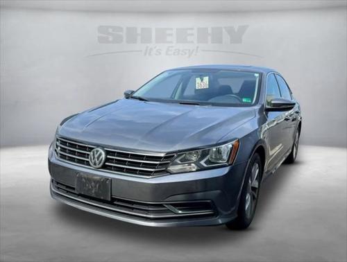 2018 Volkswagen Passat 2.0T SE