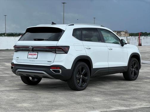 2025 Volkswagen Taos 1.5T SEL