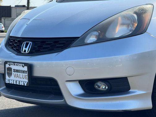 Alabaster Silver Metallic 2013 Honda Fit Sport