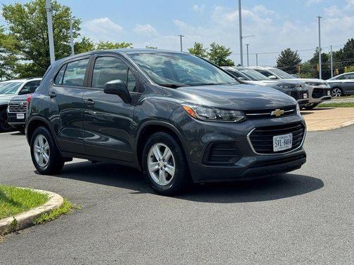 Nightfall Gray Metallic 2020 Chevrolet Trax LS