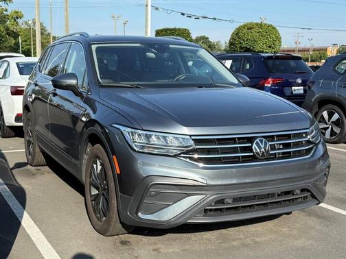 2024 Volkswagen Tiguan 2.0T SE 4MOTION