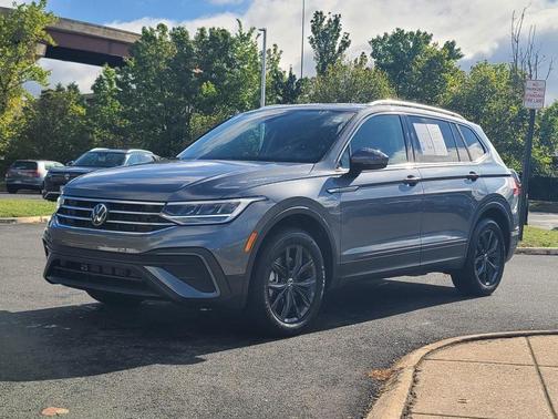 2024 Volkswagen Tiguan 2.0T SE 4MOTION