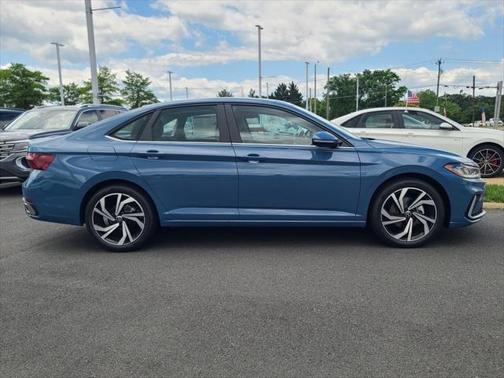 2025 Volkswagen Jetta 1.5T SEL