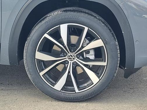 2025 Volkswagen Atlas 2.0T SEL Premium R-Line 4MOTION