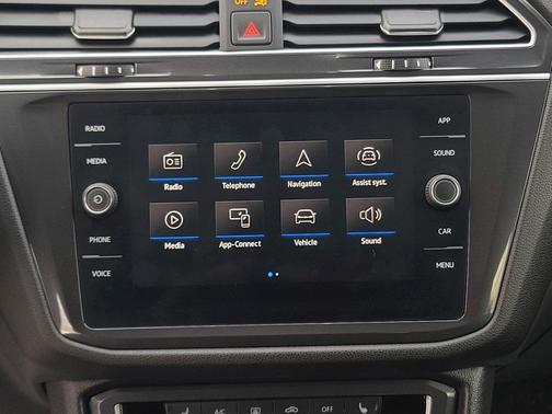 2024 Volkswagen Tiguan 2.0T Wolfsburg Edition
