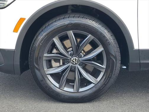 2022 Volkswagen Tiguan 2.0T SE 4MOTION