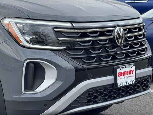 2026 Volkswagen Atlas Peak Edition