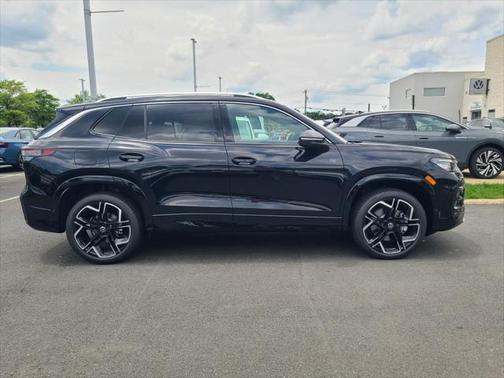 2025 Volkswagen Tiguan 2.0T SEL R-Line 4MOTION