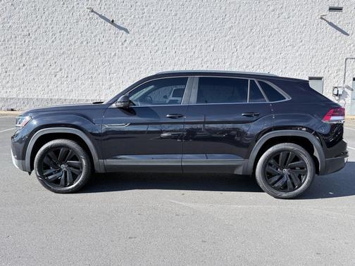 2022 Volkswagen Atlas Cross Sport 2.0T SE w/Technology 4MOTION