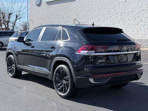 2022 Volkswagen Atlas Cross Sport 2.0T SE w/Technology 4MOTION