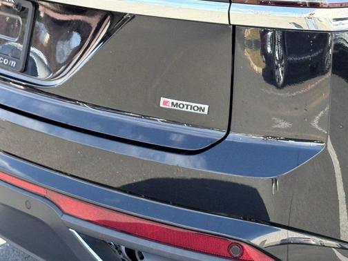 2022 Volkswagen Atlas Cross Sport 2.0T SE w/Technology 4MOTION