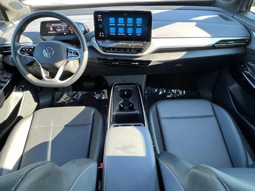 2023 Volkswagen ID.4 Pro S Plus