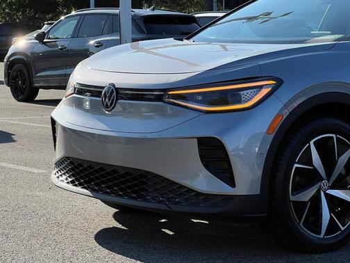 2023 Volkswagen ID.4 Pro S Plus