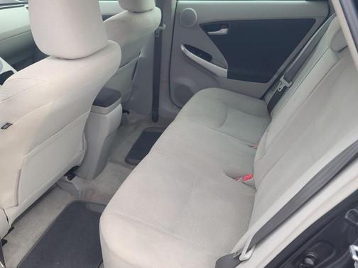 2011 Toyota Prius III