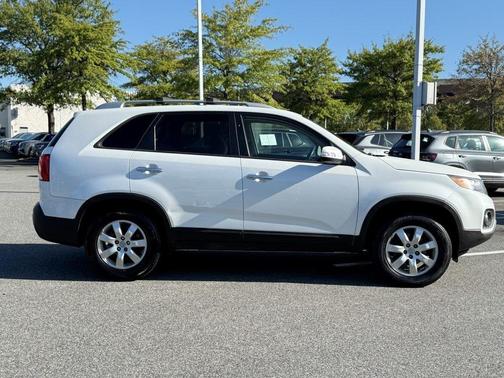 2012 Kia Sorento LX