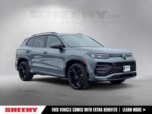 2025 Volkswagen Tiguan 2.0T SE R-Line Black 4MOTION