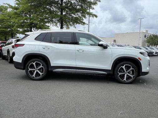 2025 Volkswagen Tiguan 2.0T SE 4MOTION