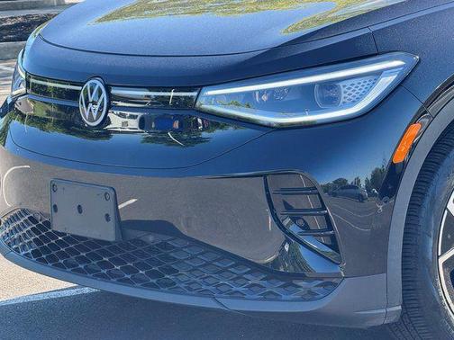 Deep Black 2023 Volkswagen ID.4 Pro S