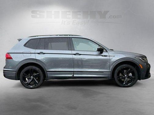 Platinum Gray Metallic 2024 Volkswagen Tiguan 2.0T SE R-Line Black