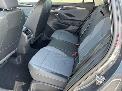 2025 Volkswagen Tiguan 2.0T SE 4MOTION