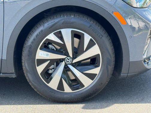 pure gray 2026 Volkswagen ID.4 Pro