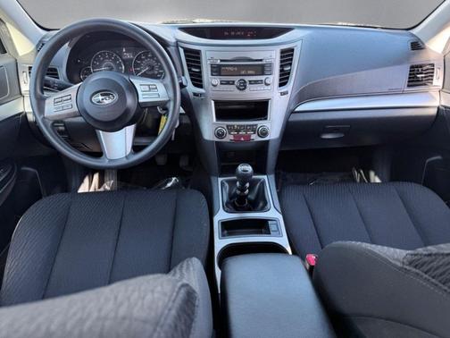 2011 Subaru Outback 2.5i