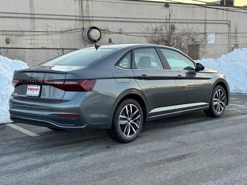 2026 Volkswagen Jetta 1.4T SE