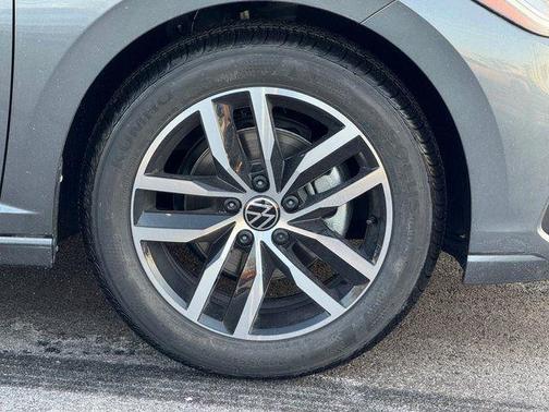 2026 Volkswagen Jetta 1.4T SE