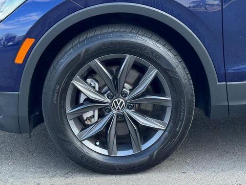 2024 Volkswagen Tiguan 2.0T SE