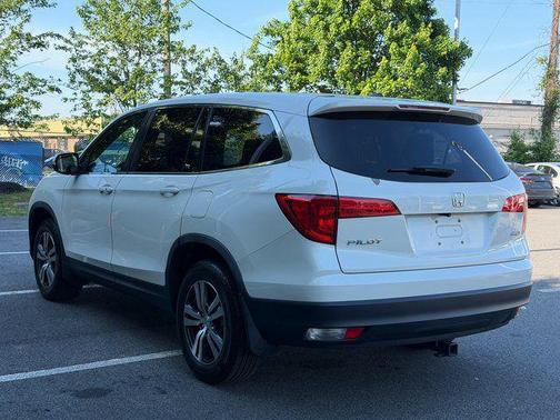 White Diamond Pearl 2018 Honda Pilot EX-L